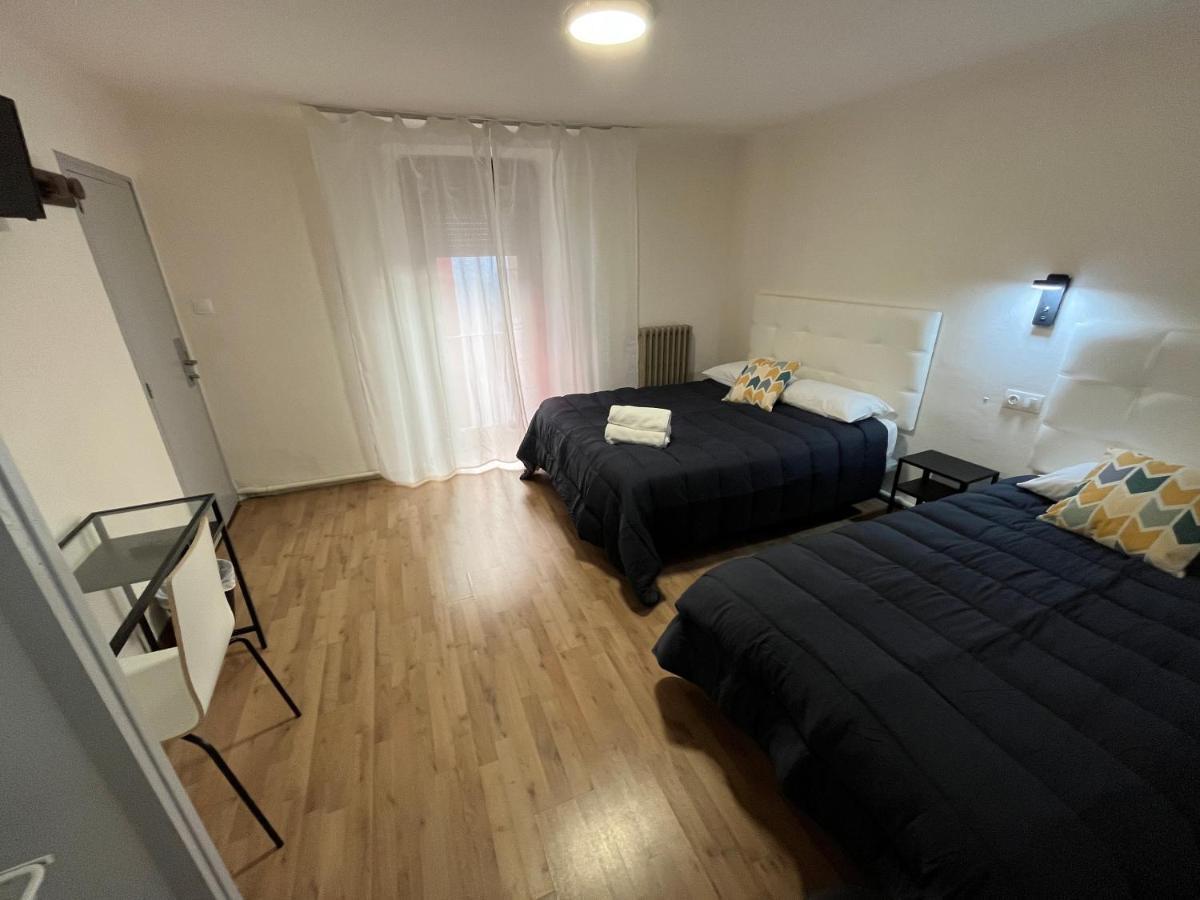 Hostal Ars Puigcerdà Exterior foto